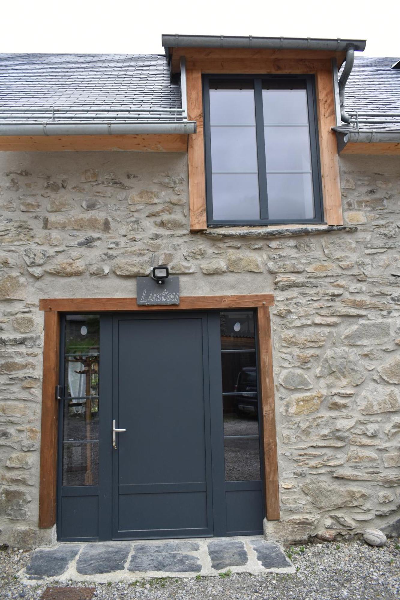 Gite De Montagne Le Lustou Sailhan Exterior foto